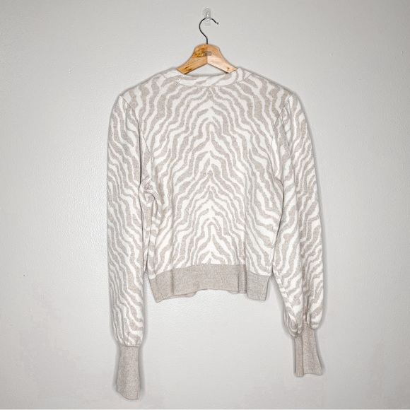Ulla Johnson | Cici Wool Zebra Balloon Sleeve Cardigan - Picture 7 of 15